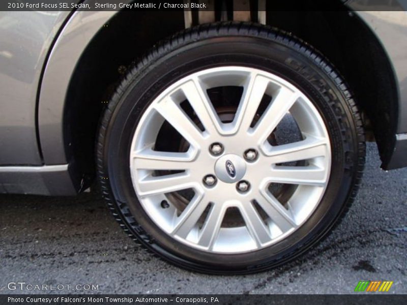 Sterling Grey Metallic / Charcoal Black 2010 Ford Focus SEL Sedan