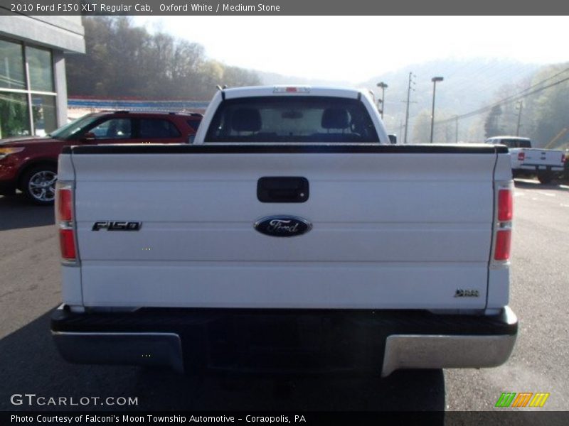 Oxford White / Medium Stone 2010 Ford F150 XLT Regular Cab