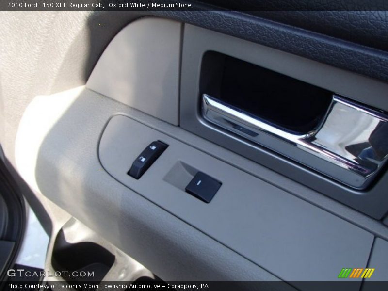Oxford White / Medium Stone 2010 Ford F150 XLT Regular Cab