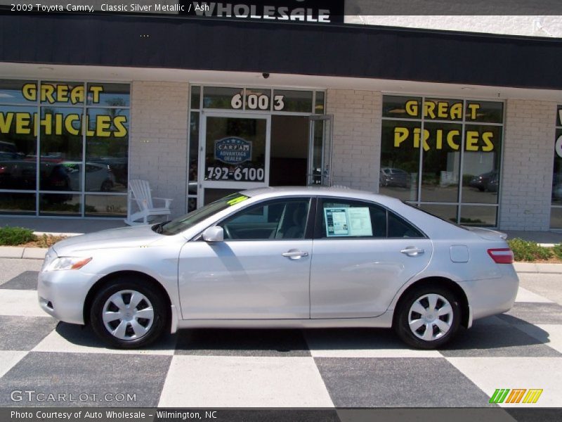 Classic Silver Metallic / Ash 2009 Toyota Camry