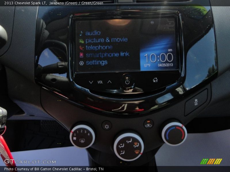 Jalapeno (Green) / Green/Green 2013 Chevrolet Spark LT