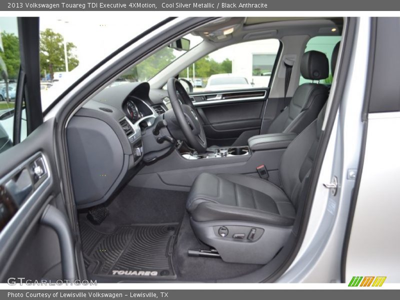 Cool Silver Metallic / Black Anthracite 2013 Volkswagen Touareg TDI Executive 4XMotion