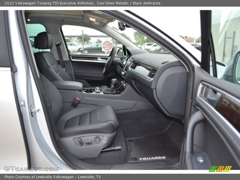 Cool Silver Metallic / Black Anthracite 2013 Volkswagen Touareg TDI Executive 4XMotion