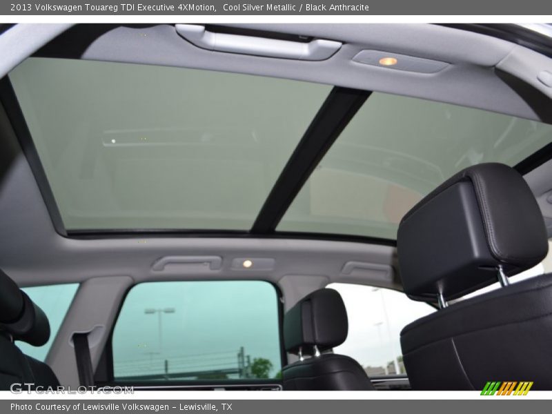 Cool Silver Metallic / Black Anthracite 2013 Volkswagen Touareg TDI Executive 4XMotion