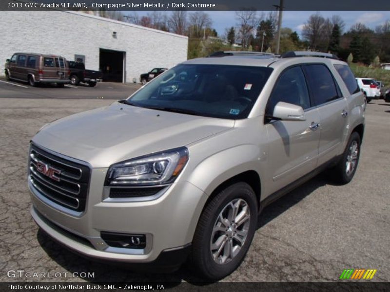 Front 3/4 View of 2013 Acadia SLT AWD