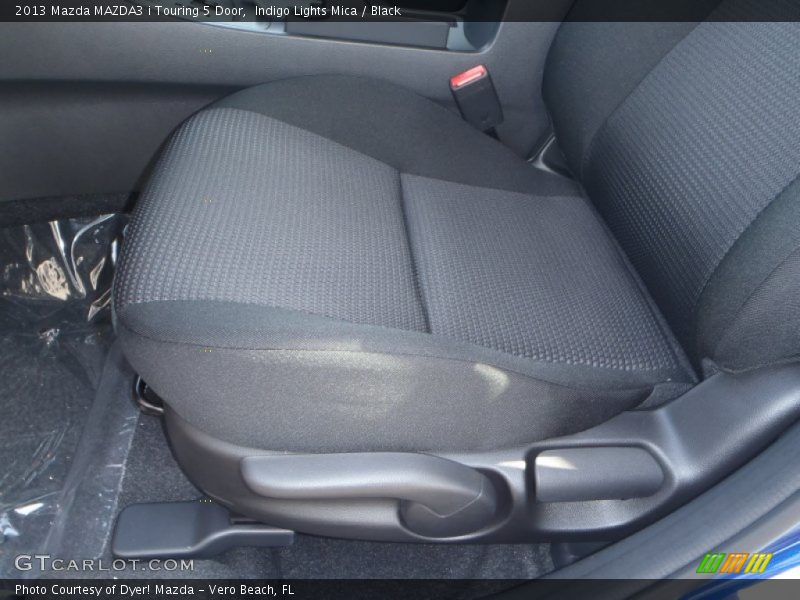 Indigo Lights Mica / Black 2013 Mazda MAZDA3 i Touring 5 Door