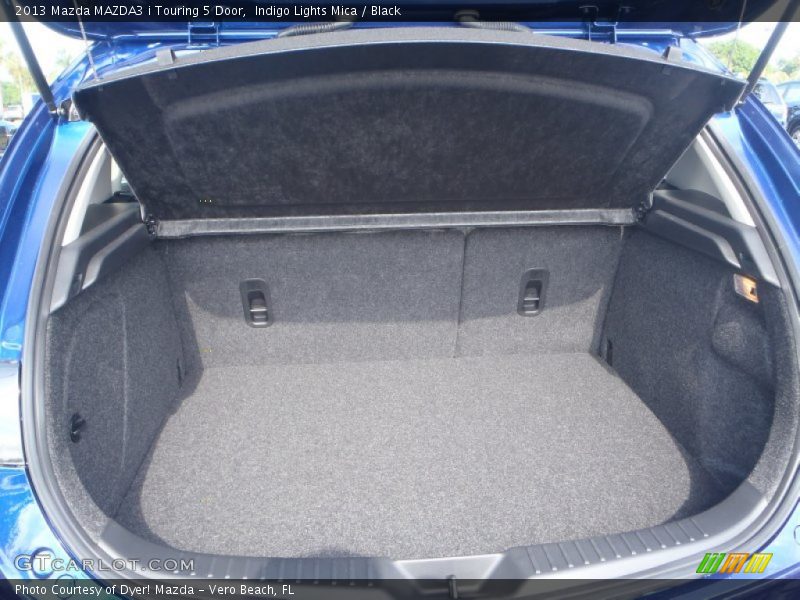 Indigo Lights Mica / Black 2013 Mazda MAZDA3 i Touring 5 Door