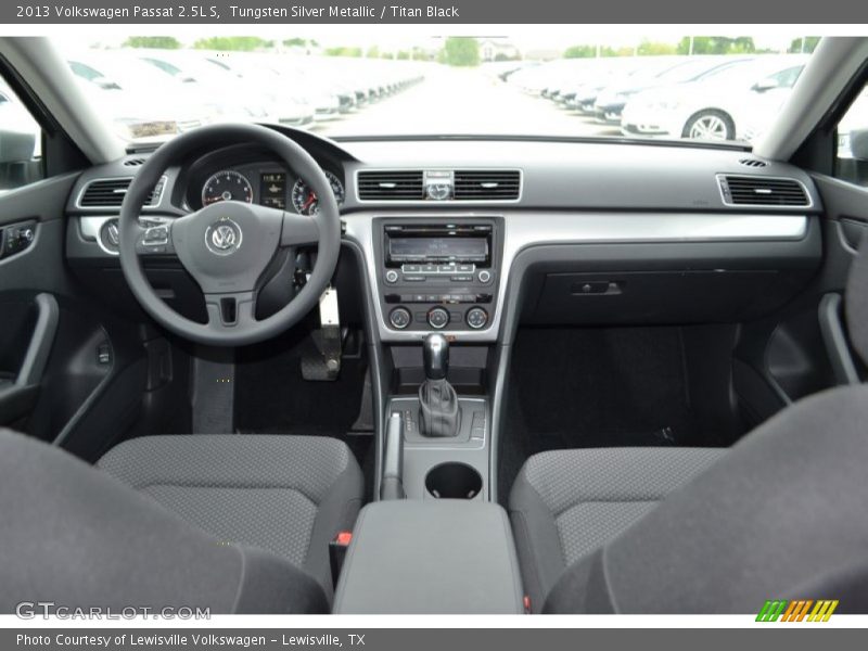 Tungsten Silver Metallic / Titan Black 2013 Volkswagen Passat 2.5L S