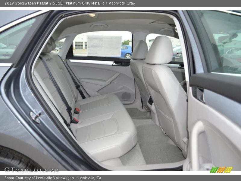 Platinum Gray Metallic / Moonrock Gray 2013 Volkswagen Passat 2.5L SE