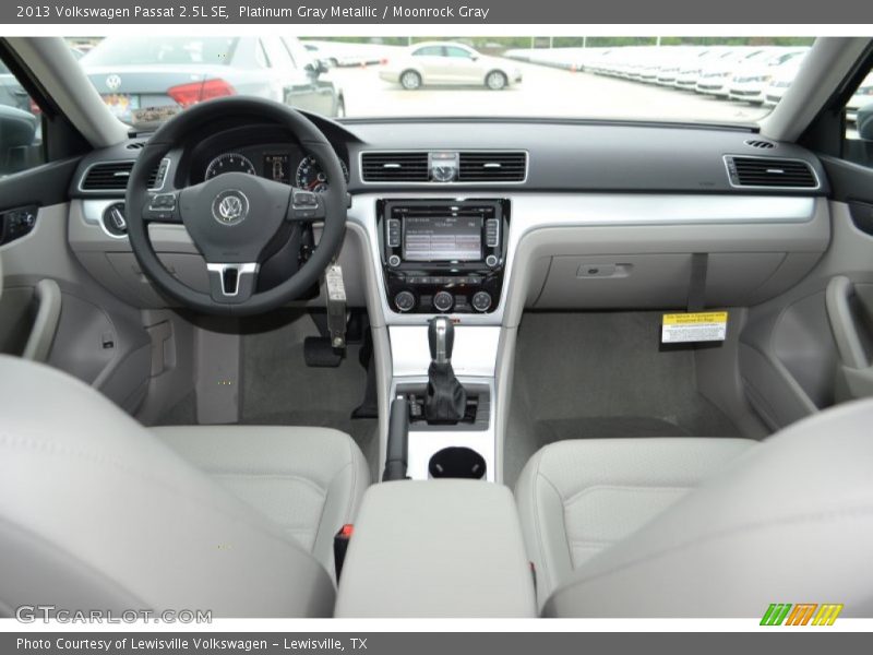 Platinum Gray Metallic / Moonrock Gray 2013 Volkswagen Passat 2.5L SE