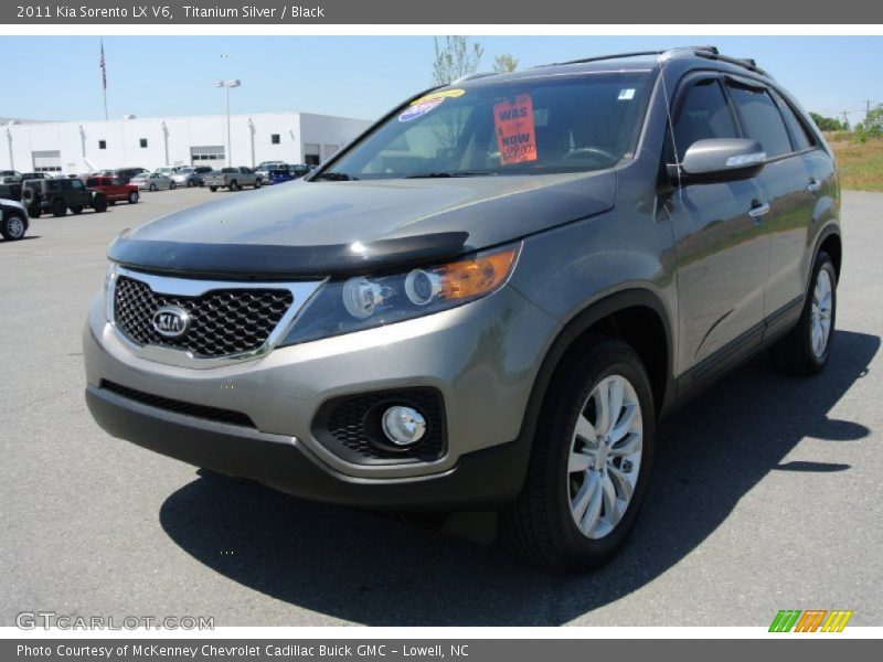 Titanium Silver / Black 2011 Kia Sorento LX V6