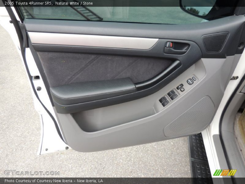 Door Panel of 2005 4Runner SR5