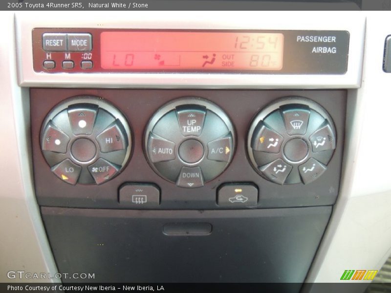 Controls of 2005 4Runner SR5