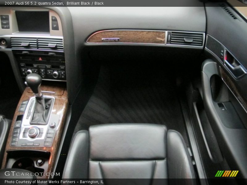 Brilliant Black / Black 2007 Audi S6 5.2 quattro Sedan