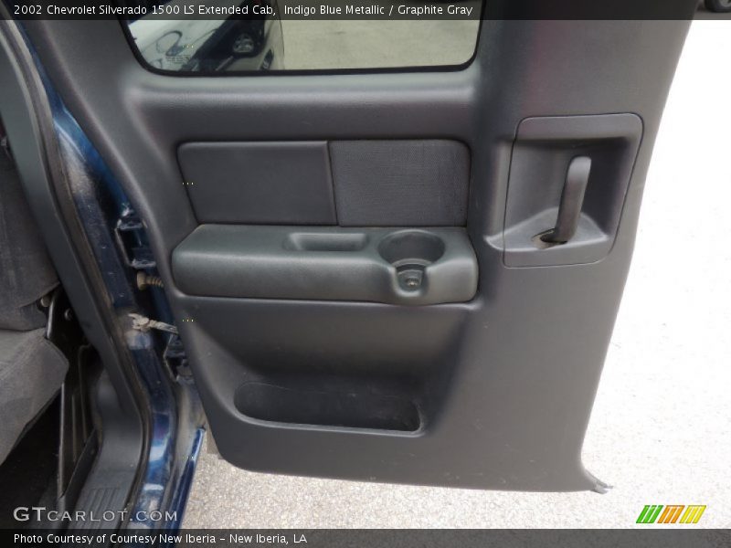 Indigo Blue Metallic / Graphite Gray 2002 Chevrolet Silverado 1500 LS Extended Cab