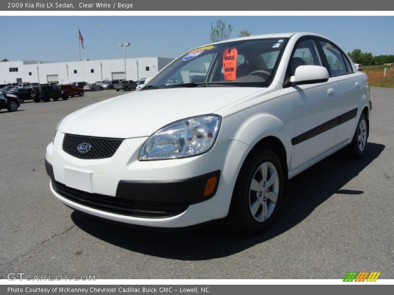 Clear White / Beige 2009 Kia Rio LX Sedan