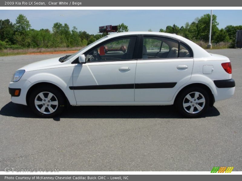 Clear White / Beige 2009 Kia Rio LX Sedan
