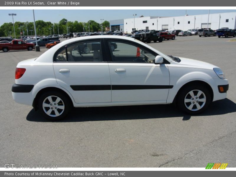 Clear White / Beige 2009 Kia Rio LX Sedan