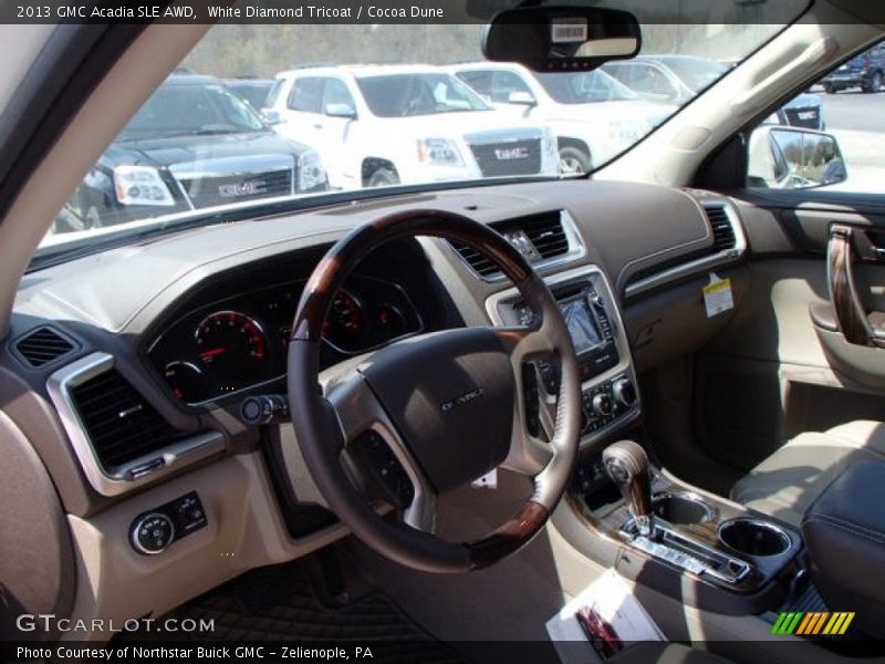 White Diamond Tricoat / Cocoa Dune 2013 GMC Acadia SLE AWD