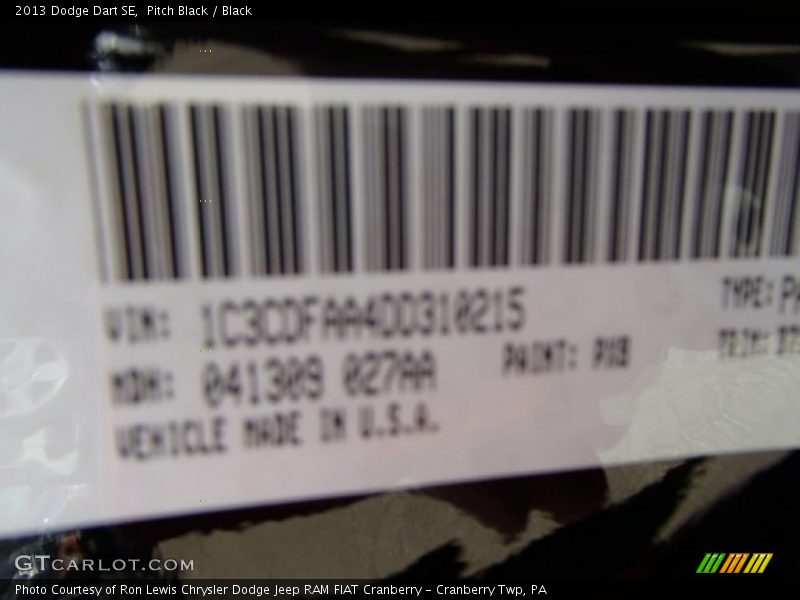 Pitch Black / Black 2013 Dodge Dart SE