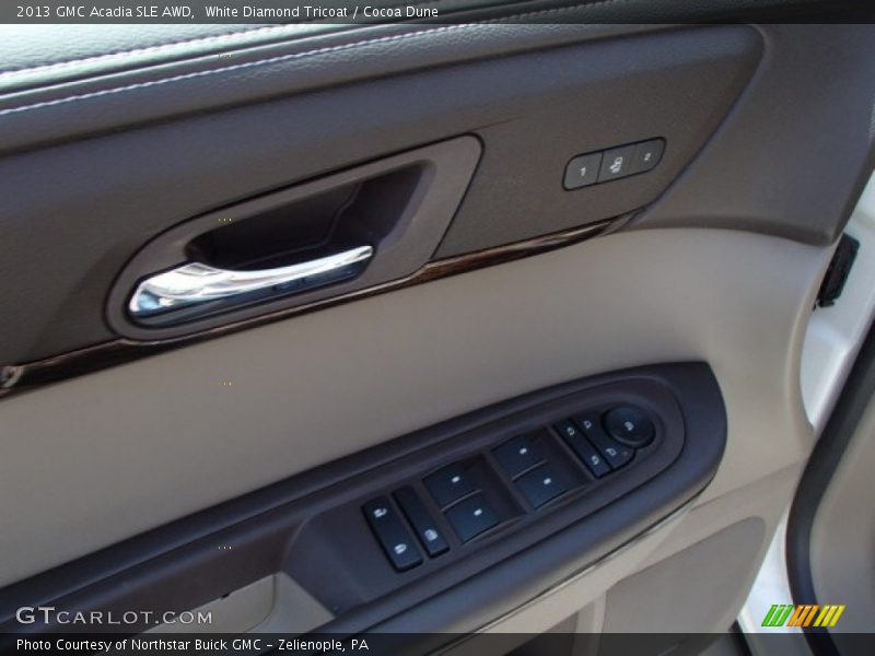 White Diamond Tricoat / Cocoa Dune 2013 GMC Acadia SLE AWD