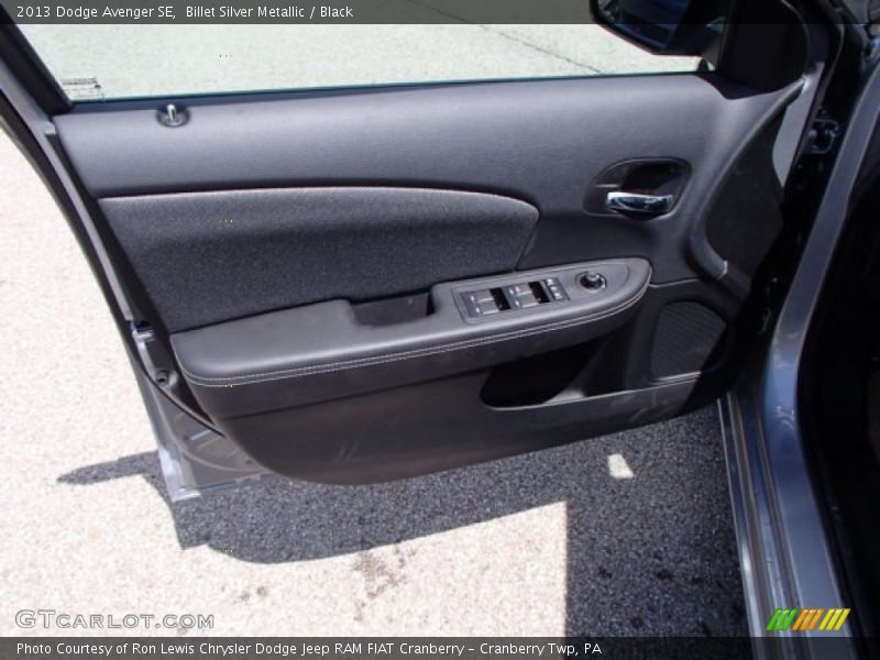 Billet Silver Metallic / Black 2013 Dodge Avenger SE