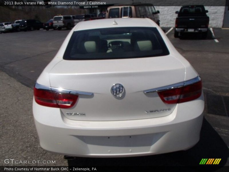 White Diamond Tricoat / Cashmere 2013 Buick Verano FWD