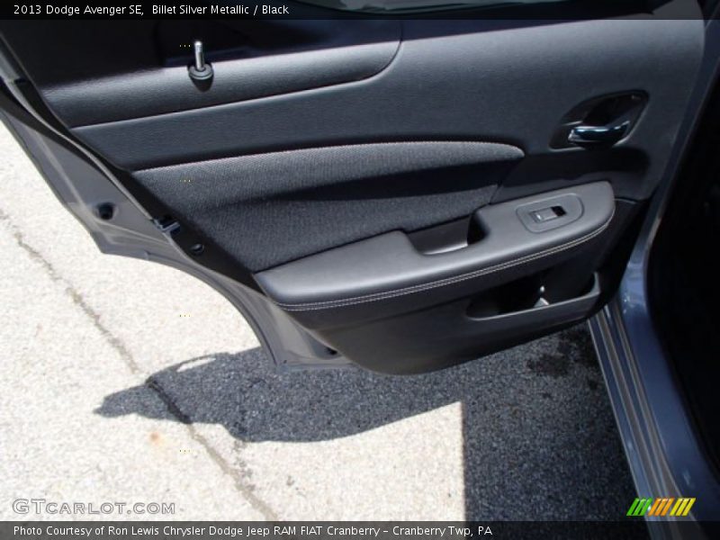 Billet Silver Metallic / Black 2013 Dodge Avenger SE