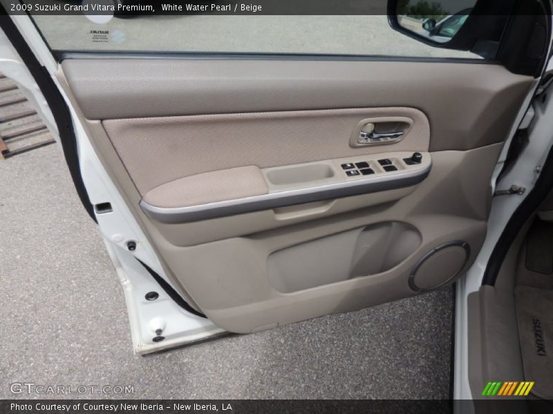 White Water Pearl / Beige 2009 Suzuki Grand Vitara Premium