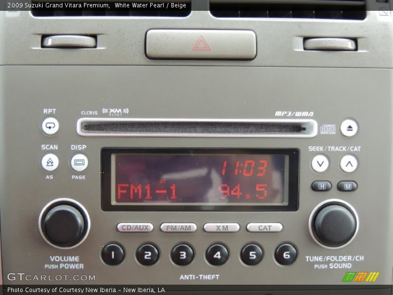 White Water Pearl / Beige 2009 Suzuki Grand Vitara Premium