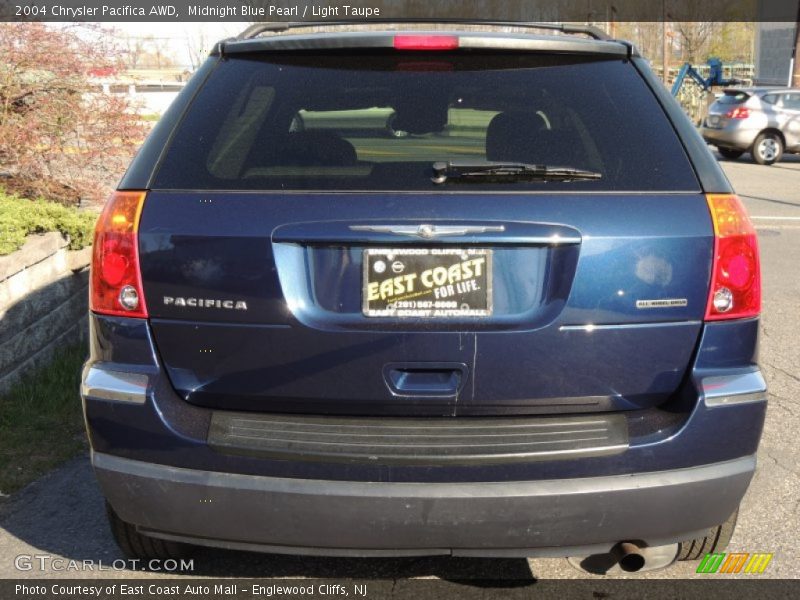 Midnight Blue Pearl / Light Taupe 2004 Chrysler Pacifica AWD