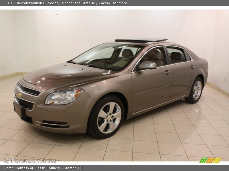 Front 3/4 View of 2010 Malibu LT Sedan
