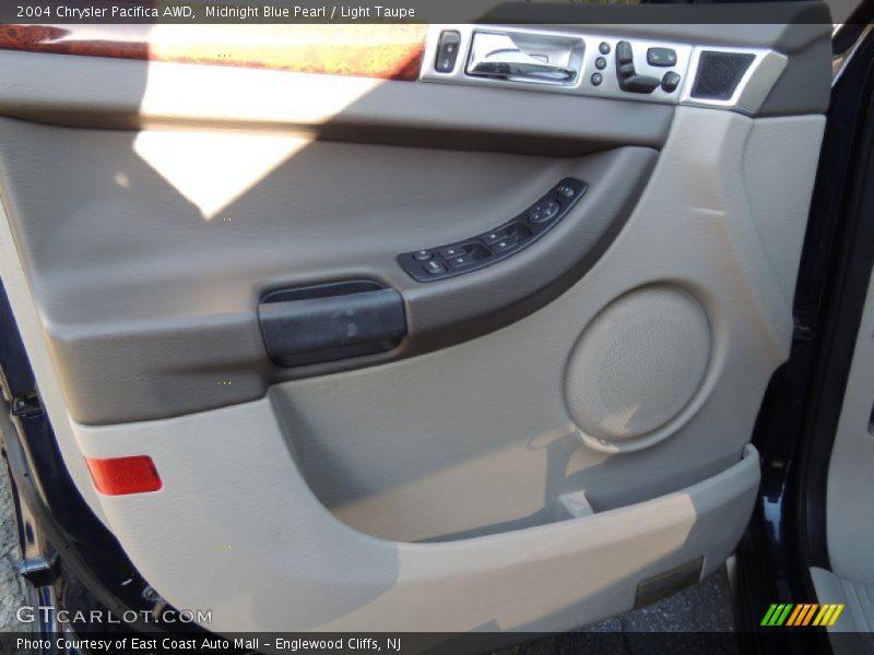 Midnight Blue Pearl / Light Taupe 2004 Chrysler Pacifica AWD