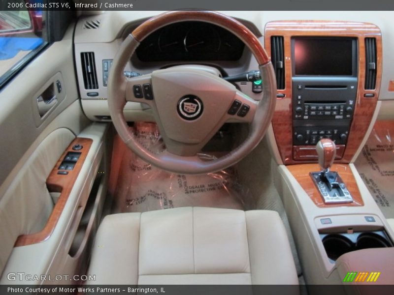 Dashboard of 2006 STS V6