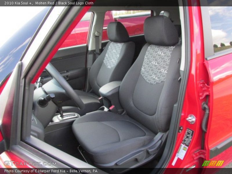 Front Seat of 2010 Soul +