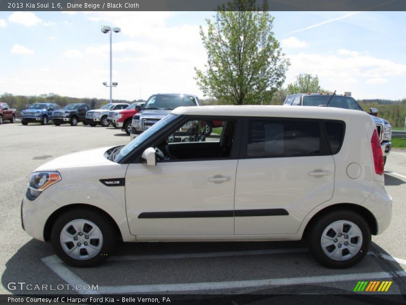 Dune Beige / Black Cloth 2013 Kia Soul 1.6