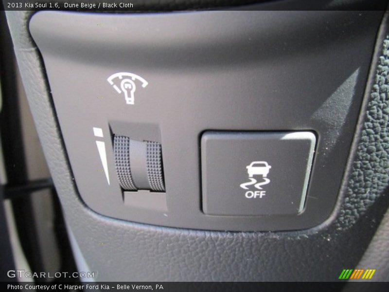 Dune Beige / Black Cloth 2013 Kia Soul 1.6