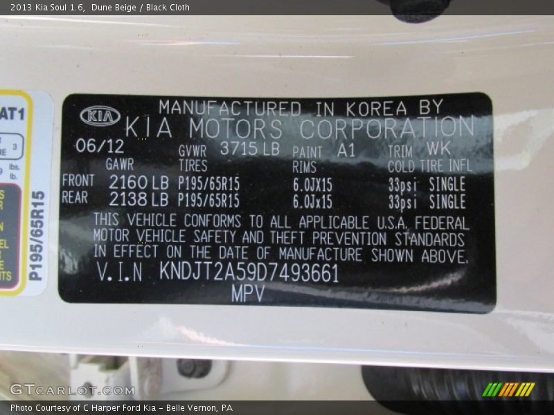 Dune Beige / Black Cloth 2013 Kia Soul 1.6