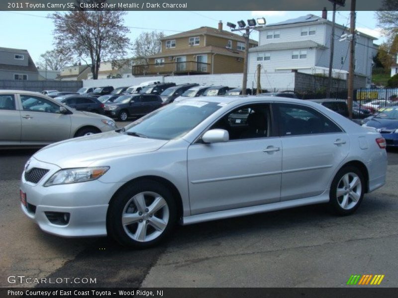 Classic Silver Metallic / Dark Charcoal 2011 Toyota Camry SE