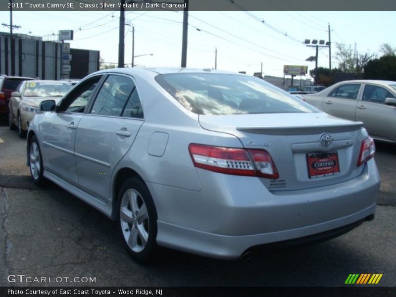 Classic Silver Metallic / Dark Charcoal 2011 Toyota Camry SE