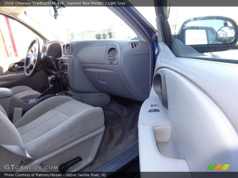 Superior Blue Metallic / Light Gray 2006 Chevrolet TrailBlazer LS 4x4