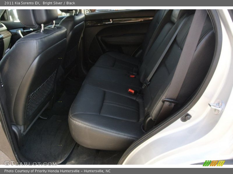 Bright Silver / Black 2011 Kia Sorento EX