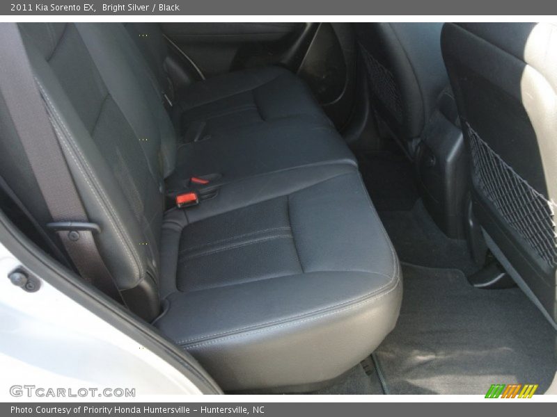 Bright Silver / Black 2011 Kia Sorento EX