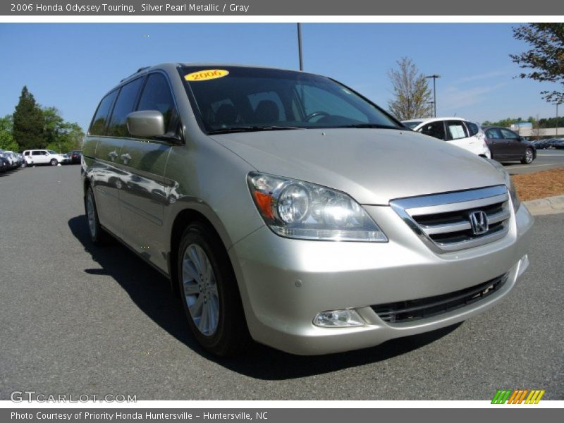 Silver Pearl Metallic / Gray 2006 Honda Odyssey Touring