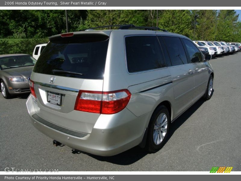 Silver Pearl Metallic / Gray 2006 Honda Odyssey Touring