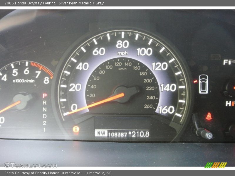 Silver Pearl Metallic / Gray 2006 Honda Odyssey Touring