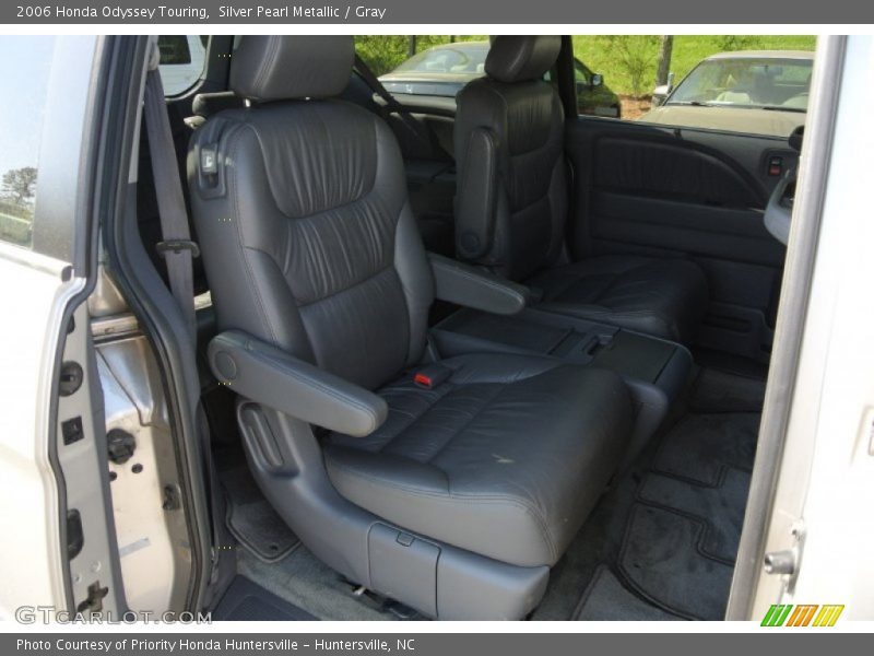 Silver Pearl Metallic / Gray 2006 Honda Odyssey Touring