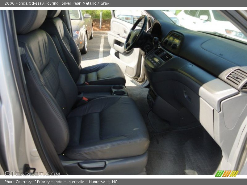 Silver Pearl Metallic / Gray 2006 Honda Odyssey Touring