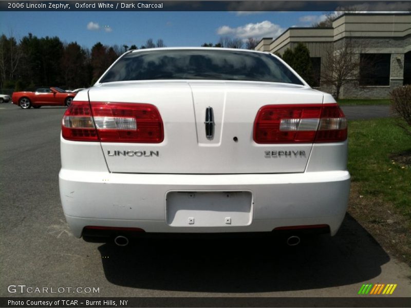 Oxford White / Dark Charcoal 2006 Lincoln Zephyr