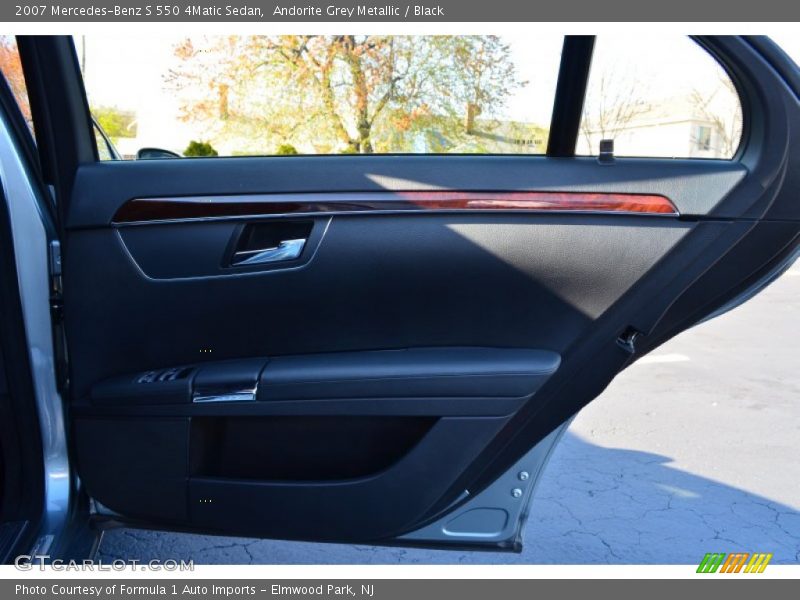 Andorite Grey Metallic / Black 2007 Mercedes-Benz S 550 4Matic Sedan